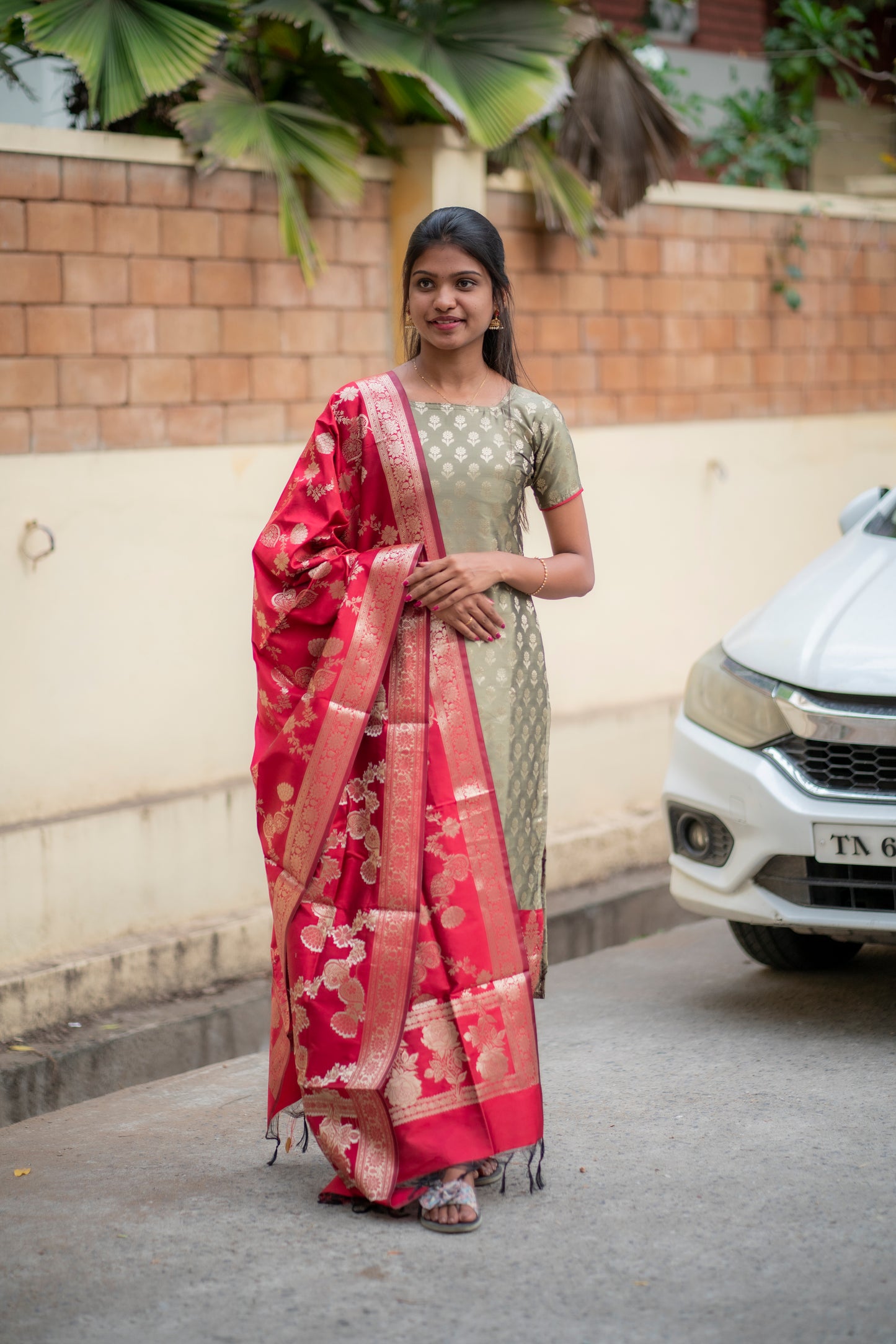 Premium Banaras silk 3 piece set