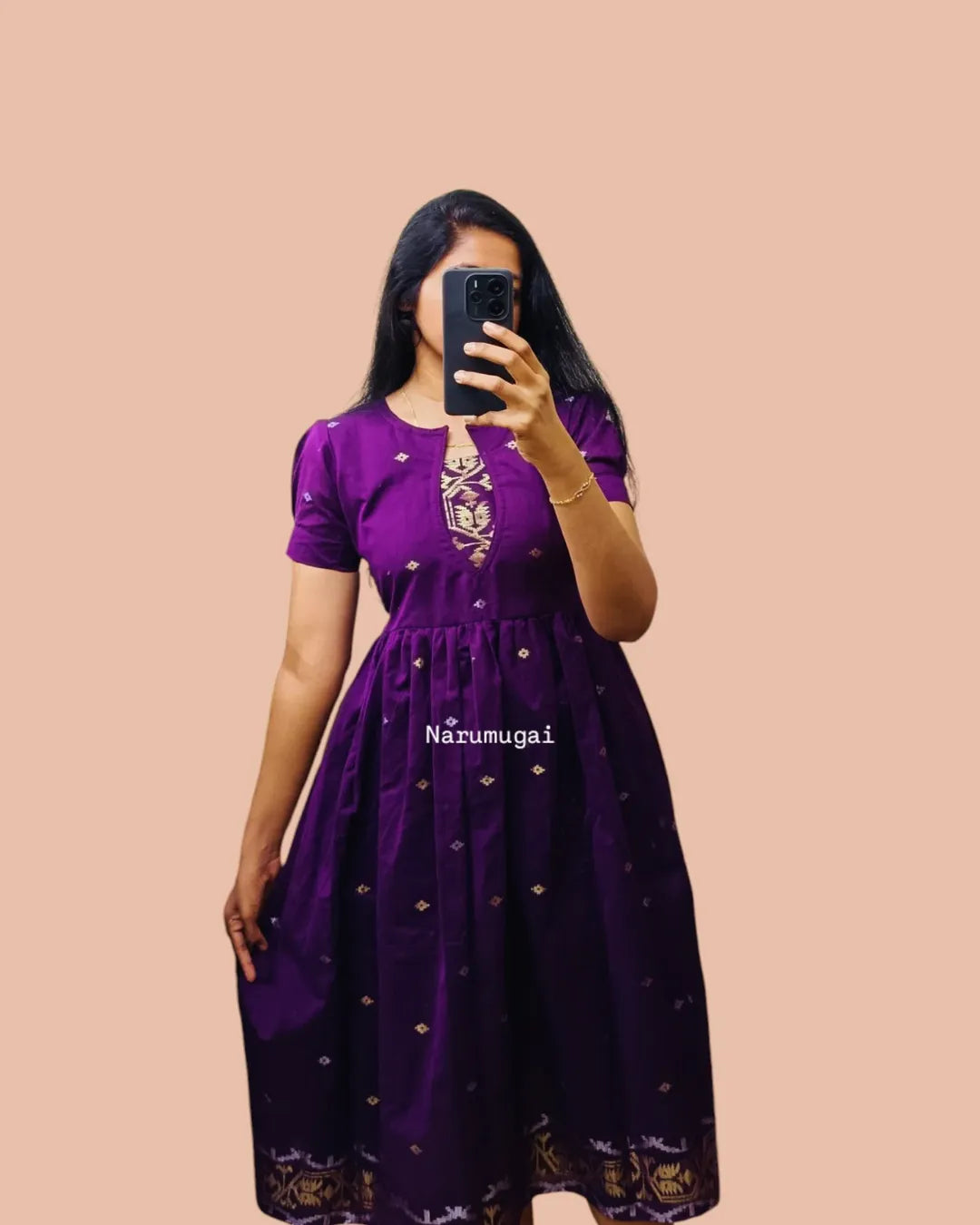Handloom cotton maxi with zari detailing(Pre order)