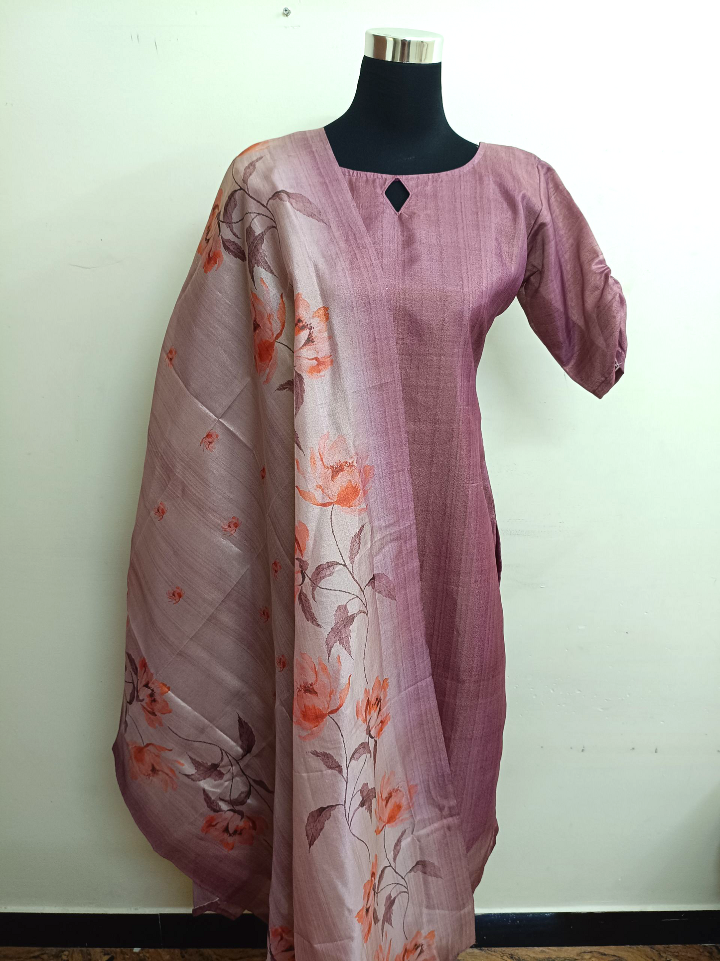 Shimmer tissue kurti with duppata set