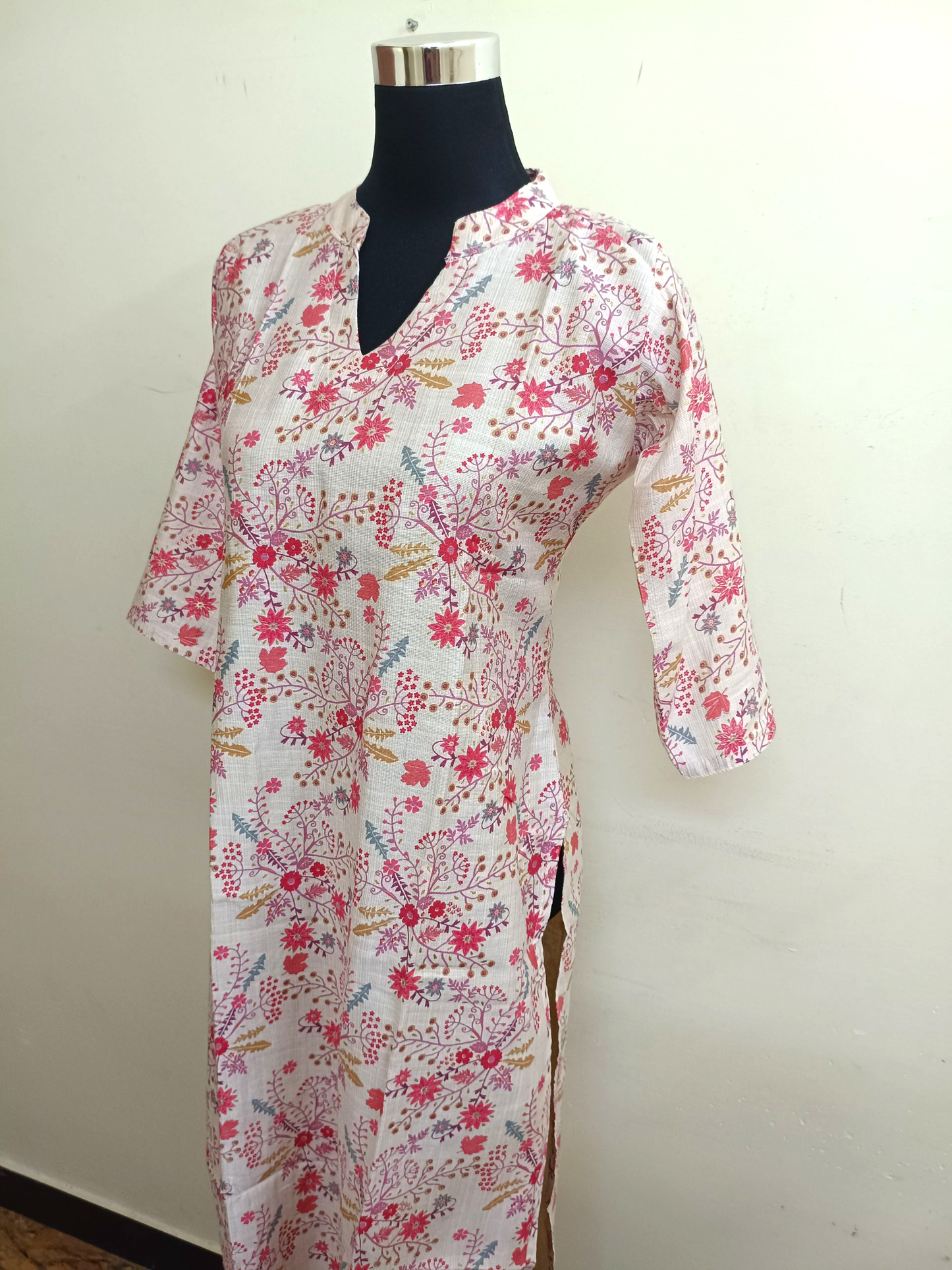Floral printed cotton kurti (with lining)