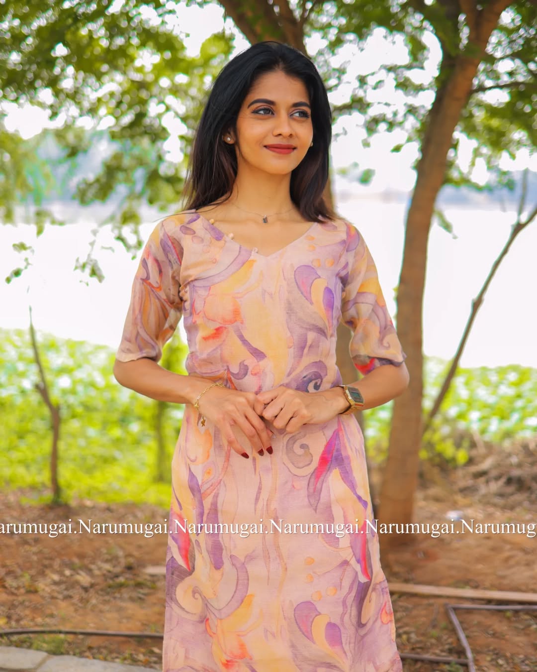 Linen zari kurti (with lining)