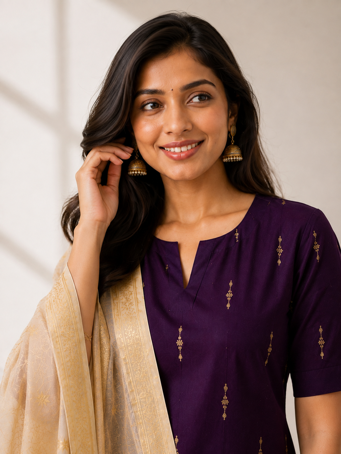 Madhura Plum - Raw silk kurti with Banarasi Chanderi dupatta