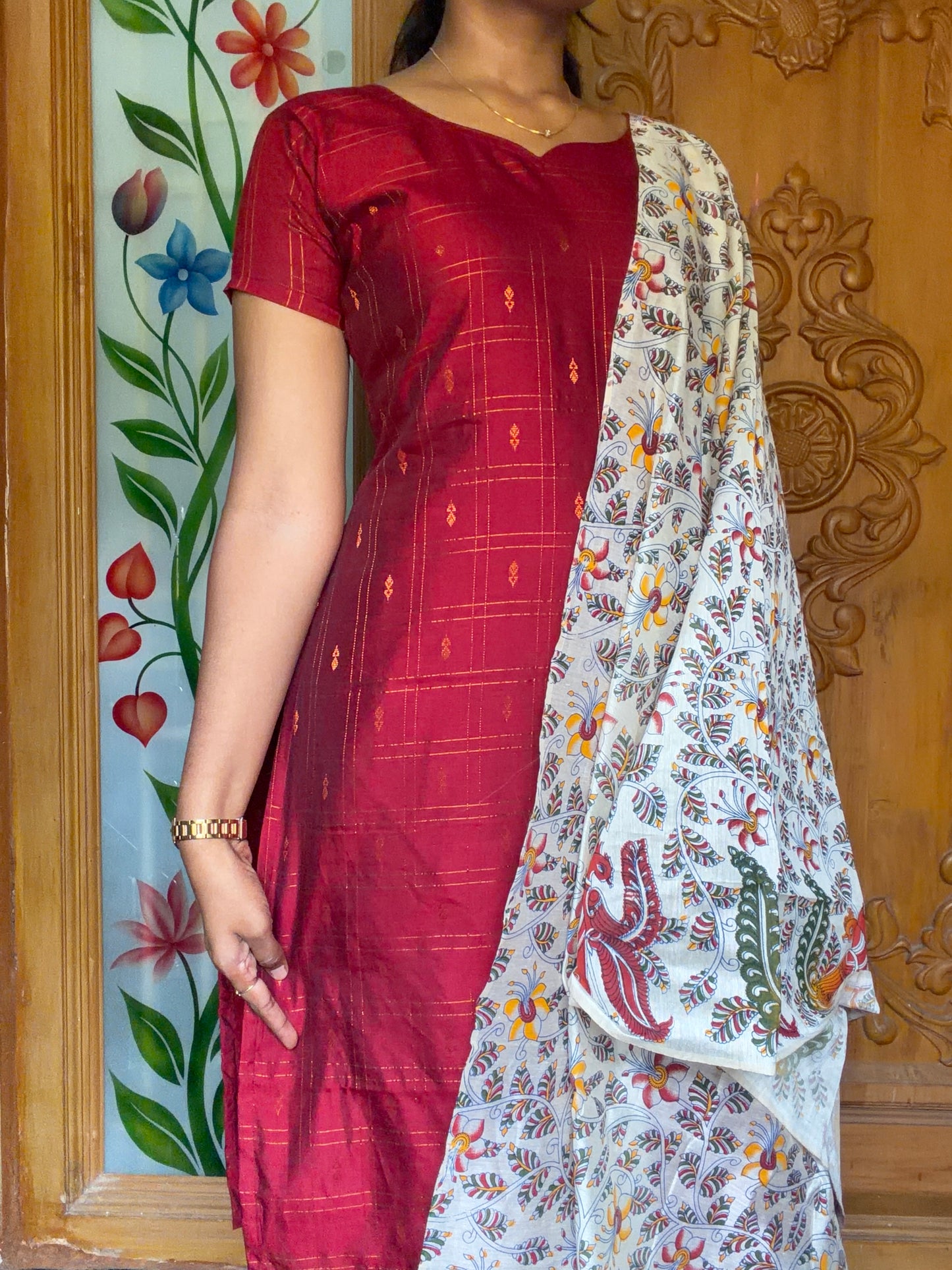 Premium Raw silk kurti set paired with floral printed dupatta